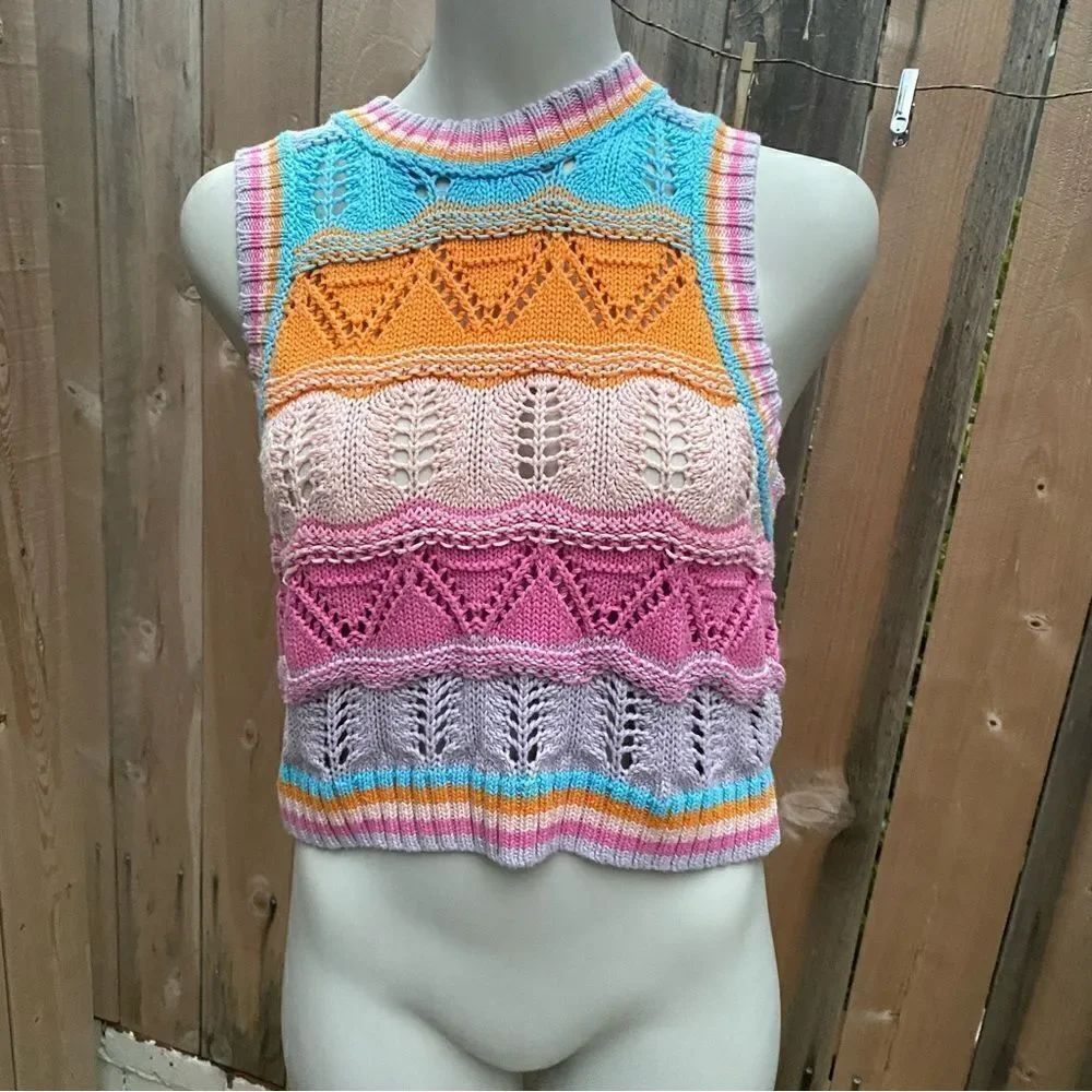 ZARA CROCHET KNIT TOP MULTICOLORED size small